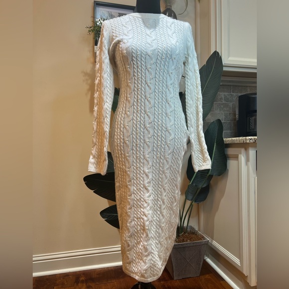House of Harlow 1960 Wool Blend Pearl Embellished Cream Cable Knit Dress Medium - Picture 3 of 10